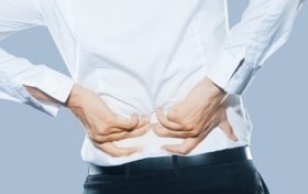 尾巴骨疼？沒事兒多做這倆運動縮略圖