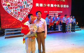 “美德少年”逆風(fēng)飛翔！603分！他創(chuàng)造了奇跡 →縮略圖