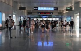中秋節(jié)，加車！縮略圖