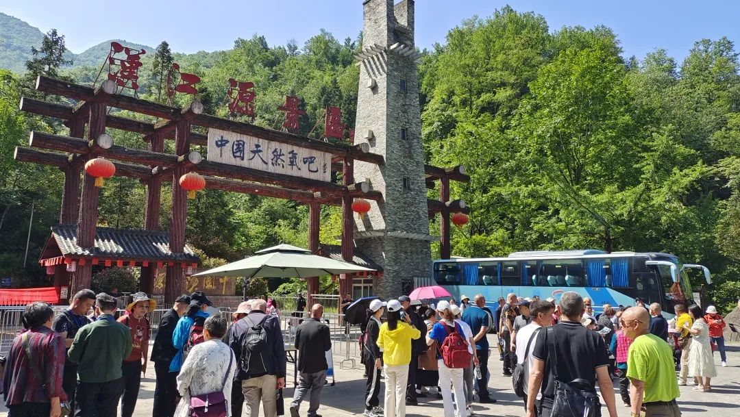 【驚喜】青年歌手劉建東、杜玉富、王霞將獻藝漢江源插圖9