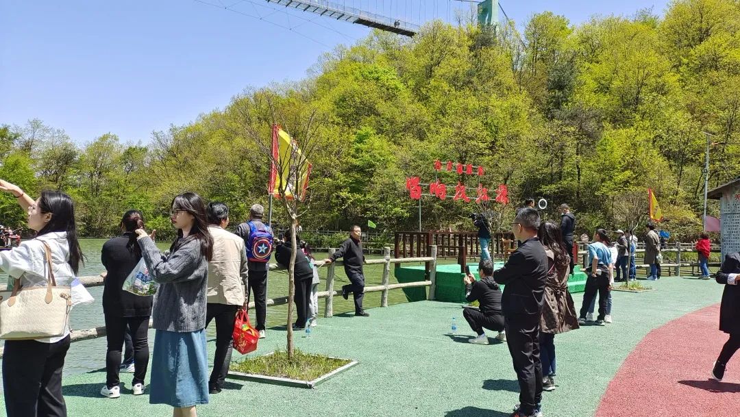 【驚喜】青年歌手劉建東、杜玉富、王霞將獻藝漢江源插圖8