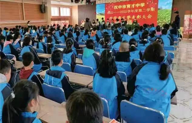 熱！熱！熱！育才中學招生又升溫了