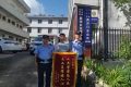 坐班車時(shí)遺失了一部平板電腦，找到了縮略圖