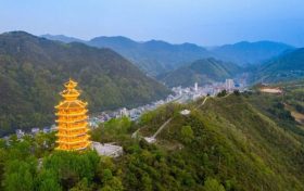 盛景、美味！春日鎮(zhèn)巴等你赴約→縮略圖