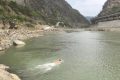 縱身激流顯擔(dān)當(dāng)！略陽公安民警以身為舟托起生命希望縮略圖